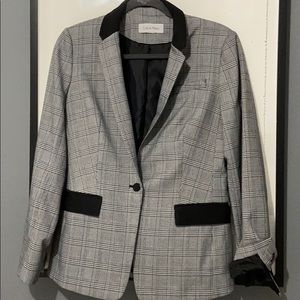 🎱 Calvin Klein Plaid one button blazer